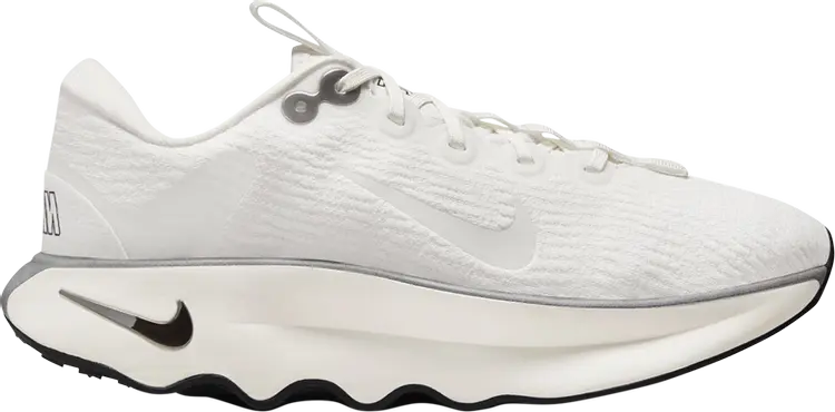 

Кроссовки Wmns Motiva 'Summit White Black', белый