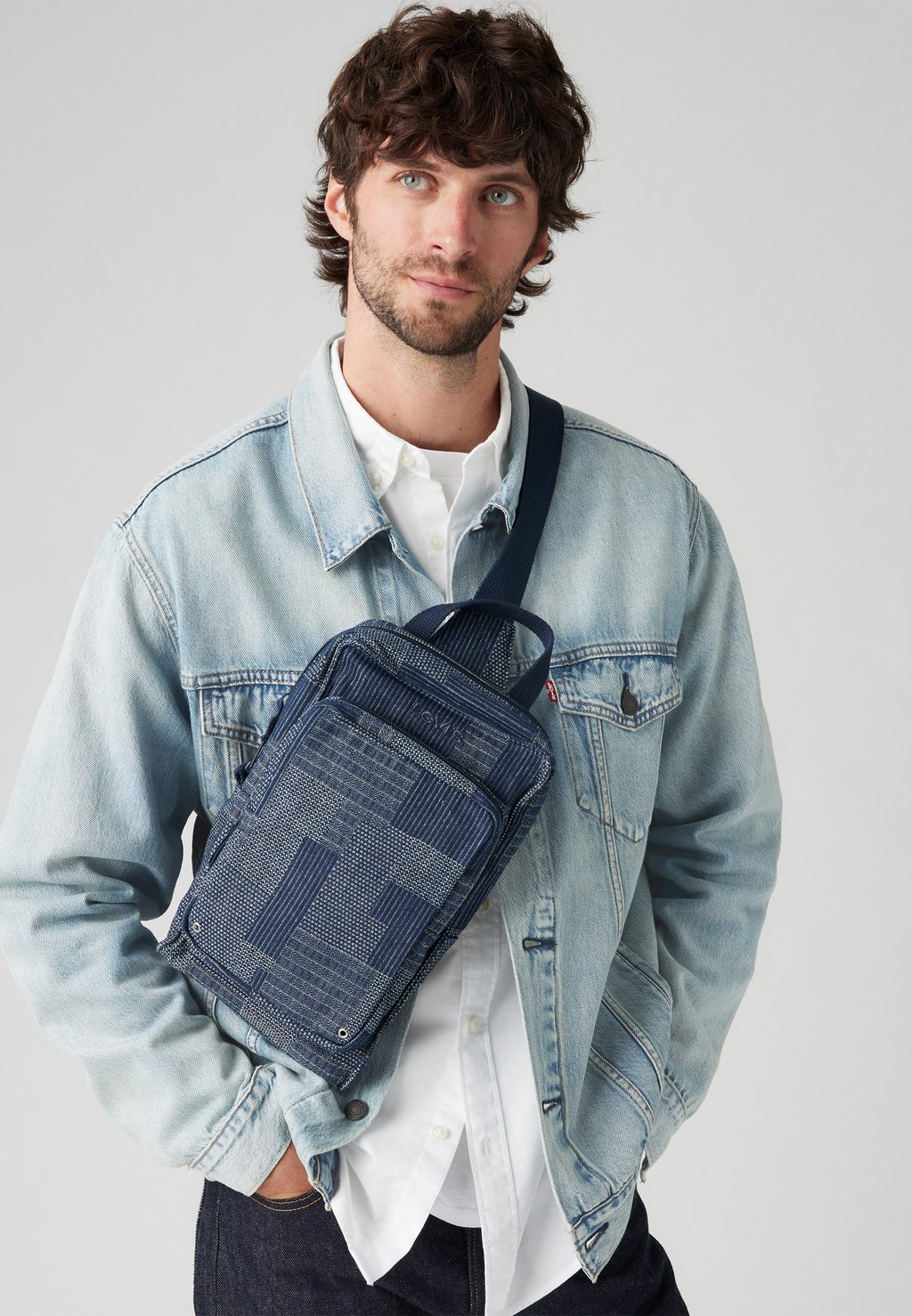 

Сумка через плечо ZIP SLING UNISEX - Across body bag Levi's, темно-синий