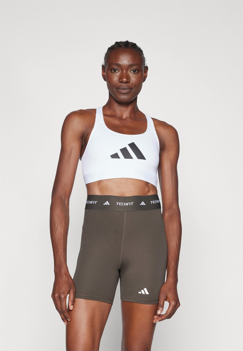 Спортивный бюстгальтер с легкой поддержкой POWERREACT BIG LOGO GRAPHIC BRA adidas, белый — фото 4
