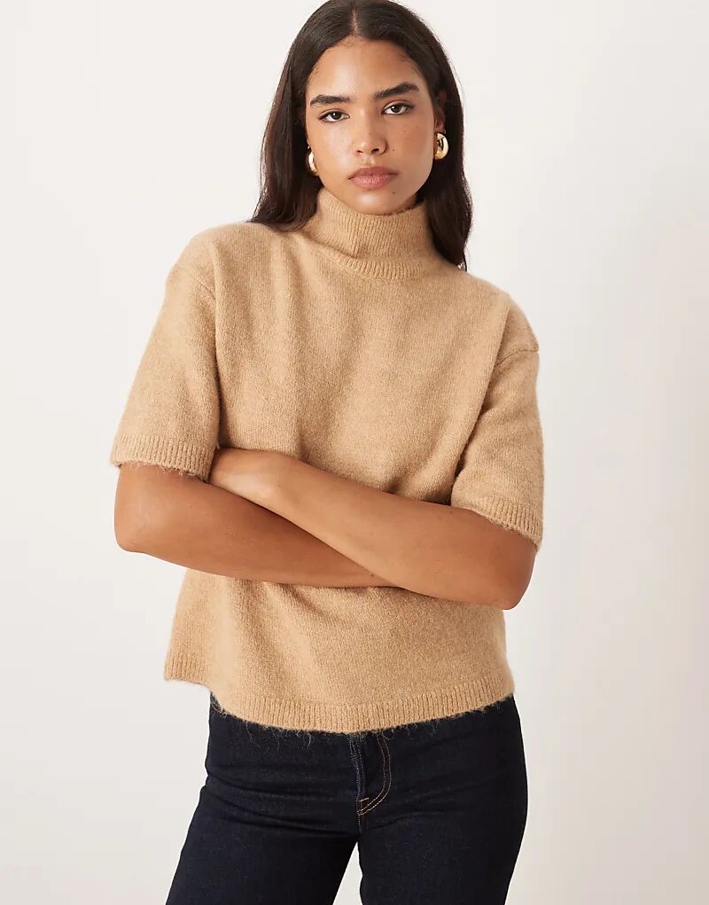 

Топ Gina Tricot с короткими рукавами и воротником-стойкой из шерсти альпаки бежевого меланжа