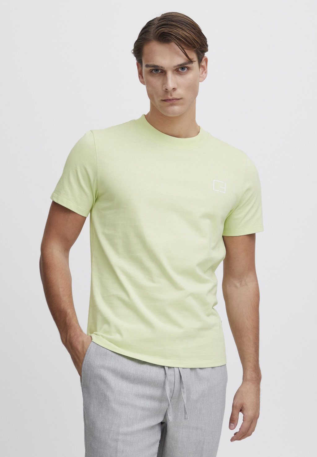 

Футболка базовая THOR LOGO TEE Casual Friday, цвет seafoam green