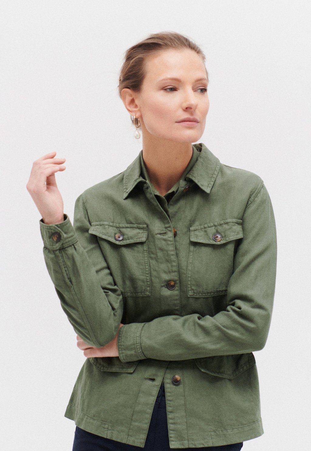 

Летняя куртка FRENCH BRAND FASHION ELEGANT MODERN GRACE Caroll, хаки