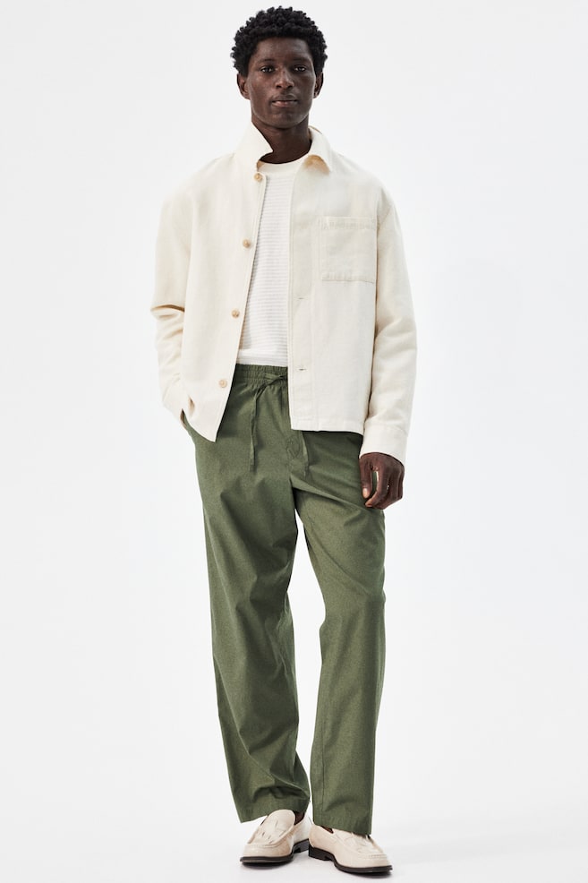 

Поплиновые брюки свободного кроя H&M, зеленый