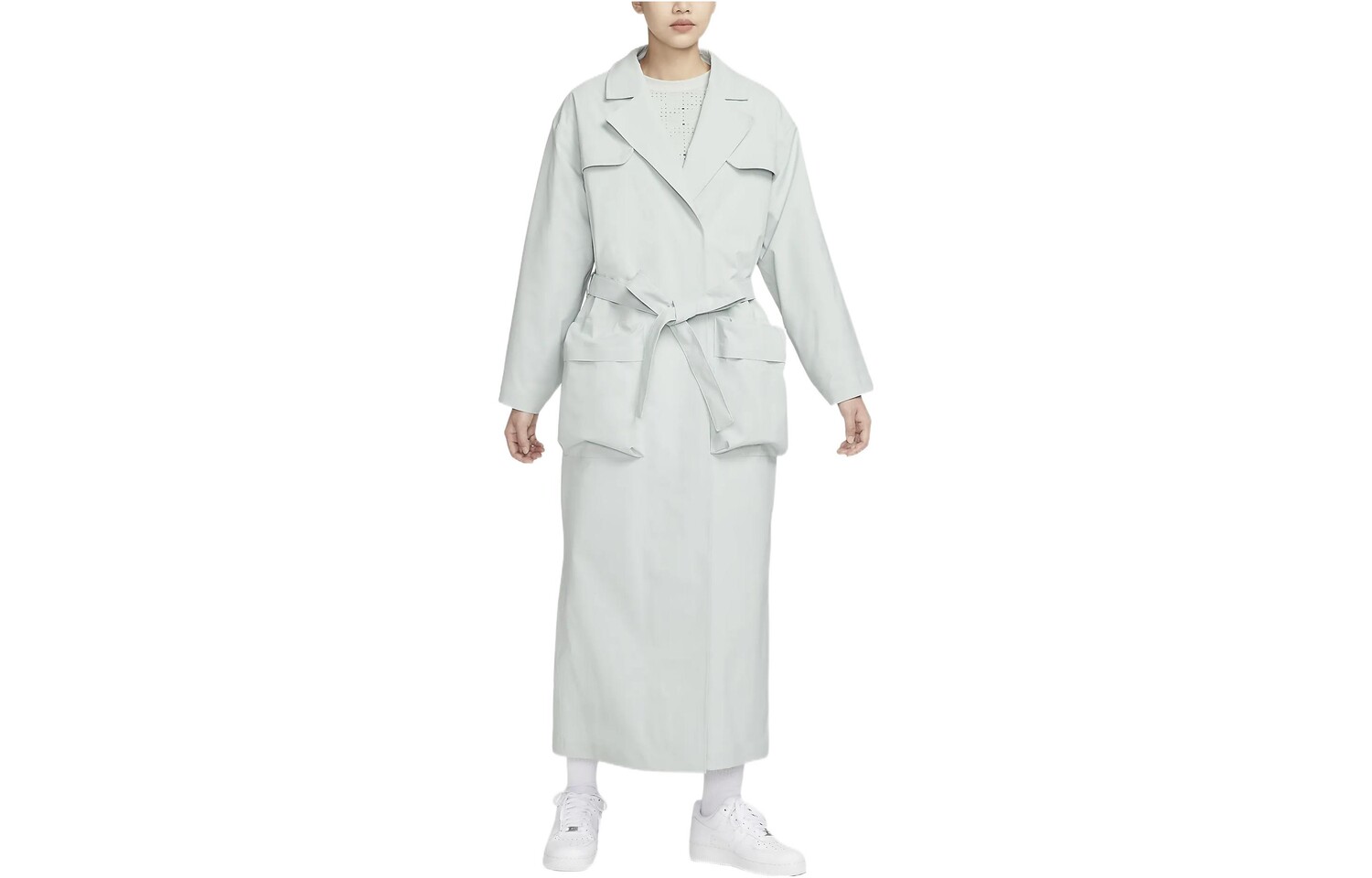 

Женский плащ Nike, цвет Light Silver