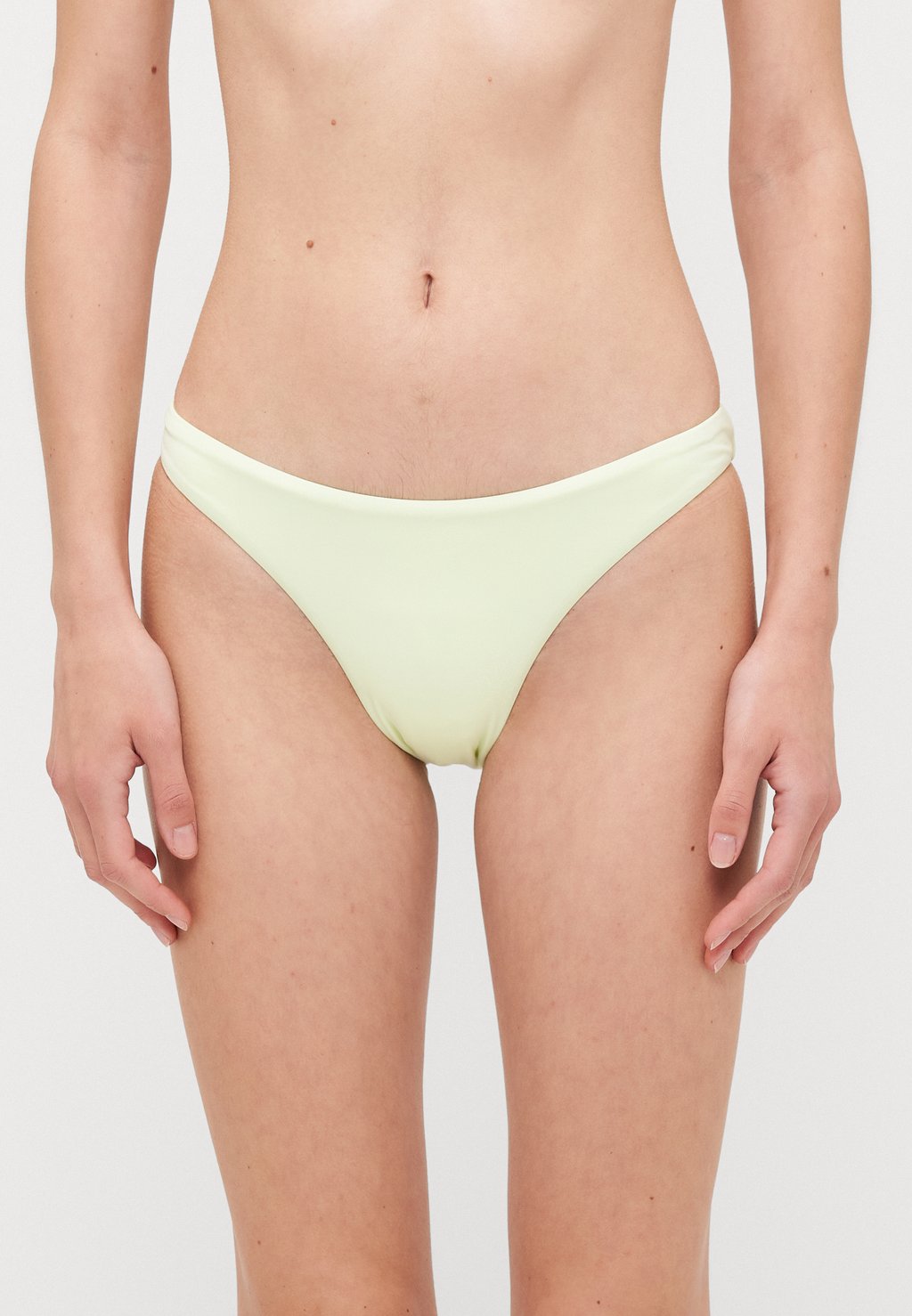 

Плавки бикини SLING BOTTOM Nike Performance, желтый