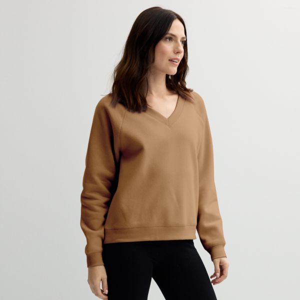 

Женская толстовка с V-образным вырезом Sonoma Goods For Life, цвет barric beige