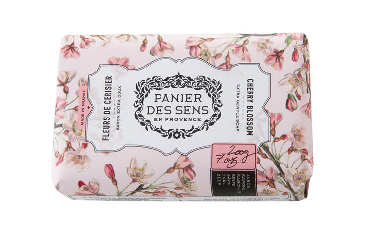 

Фруктовое растительное мыло с натуральными эфирными маслами для очищения, 200 г PANIER DES SENS