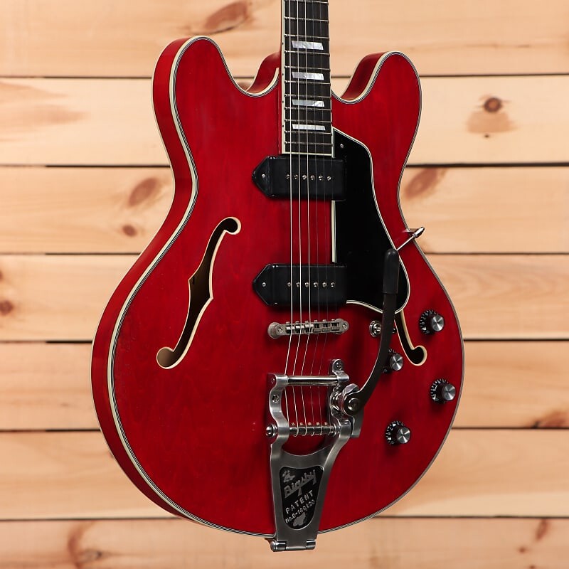 

Электрогитара Eastman T64/v-RD - Antique Red - P2300337