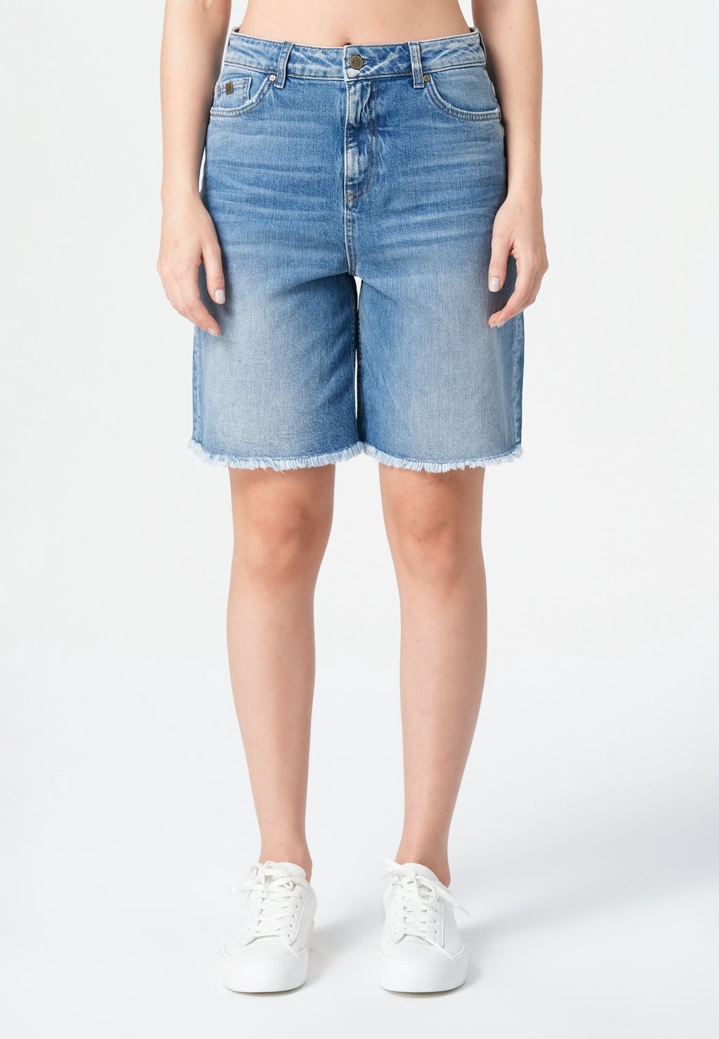 

Джинсовые шорты Miracle of Denim, синий