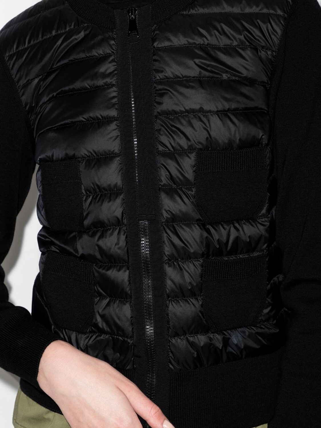 Moncler кардиган с дутыми вставками, черный — фото 4