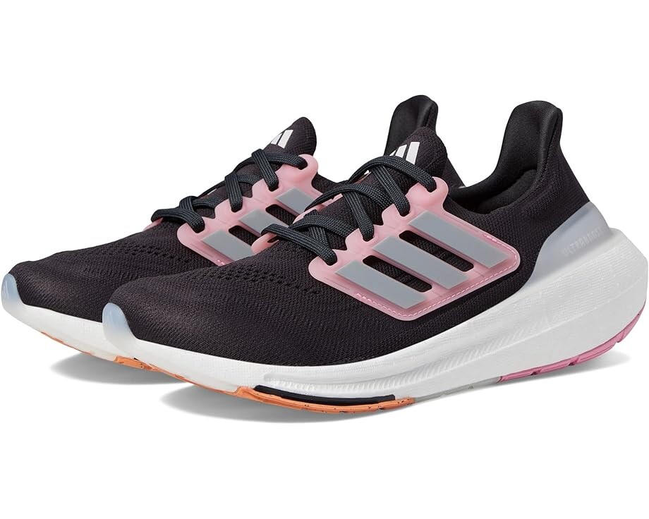 

Кроссовки Adidas Ultraboost 23, цвет Carbon/Matte Silver/Beam Pink