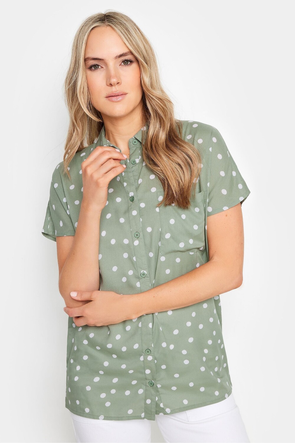 

Пятно выросшее на рукаве рубашки Long Tall Sally, зеленый