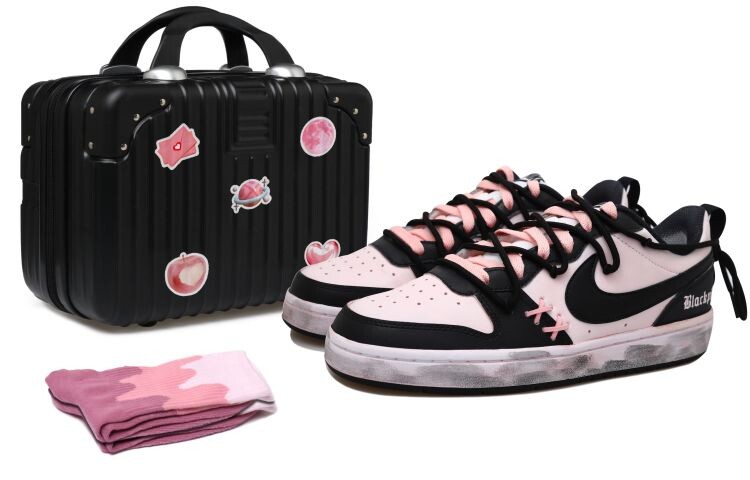 

Женские кроссовки для скейтбординга Nike Court Borough