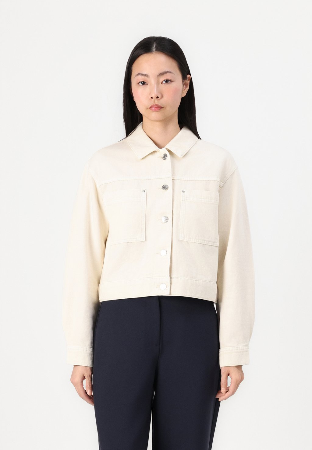 

Джинсовая куртка ONLMILLY BOXY JACKET ONLY, слоновая кость