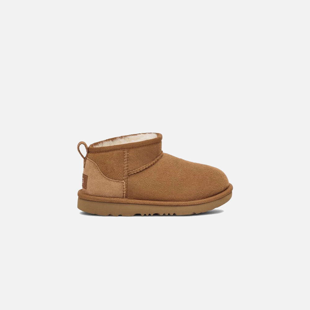 

Ботинки UGG Kids Classic Ultra Mini, цвет Chestnut