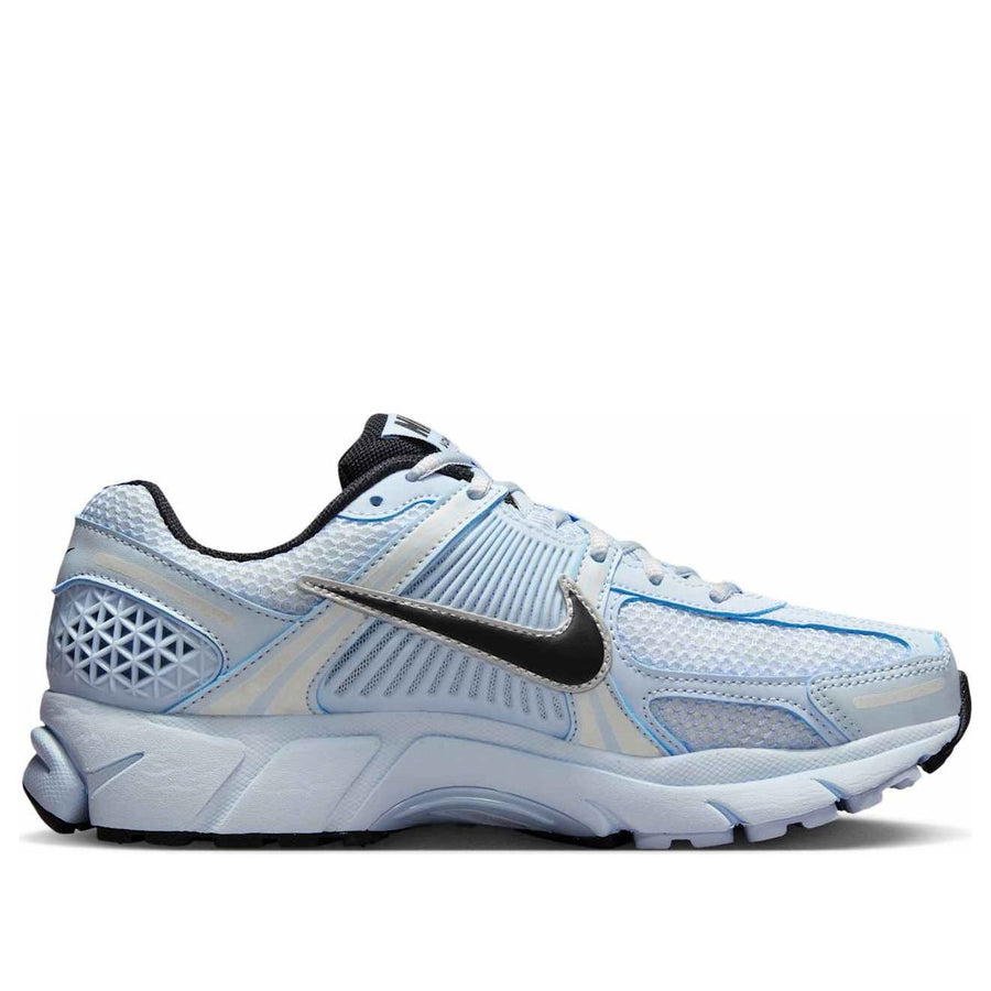 Кроссовки (WMNS) Nike Air Zoom Vomero 5 'Blue Tint', синий — фото 2