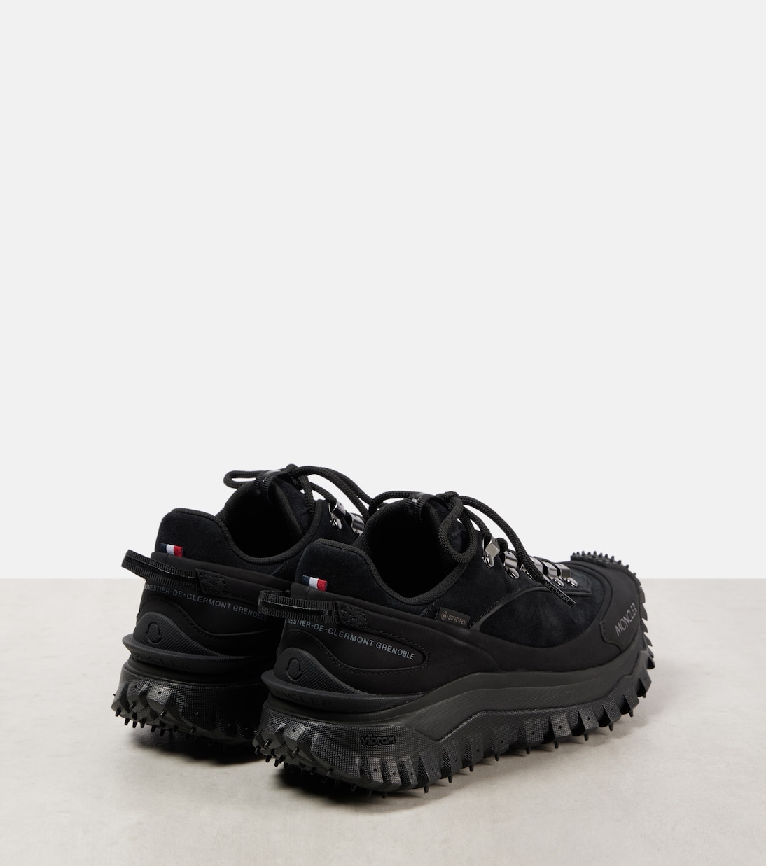 Кроссовки Trailgrip Apex из кожи и замши Moncler, черный — фото 2