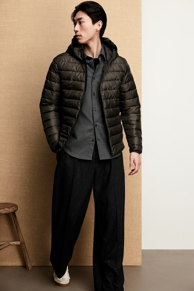

Легкая куртка-пуховик приталенного кроя H&M, зеленый