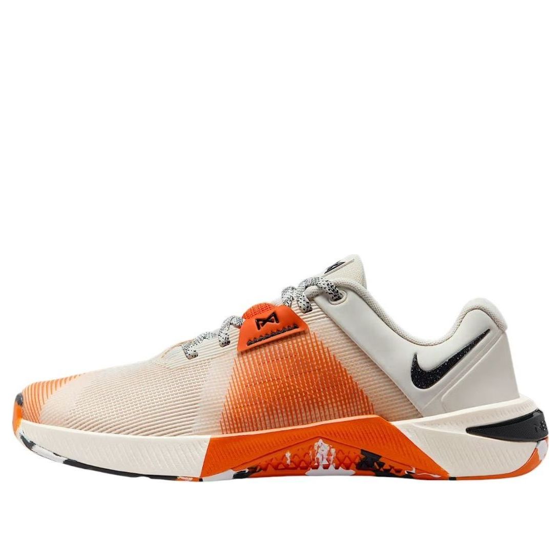Кроссовки (WMNS) Nike Metcon 10 'Soft Pearl Safety Orange'