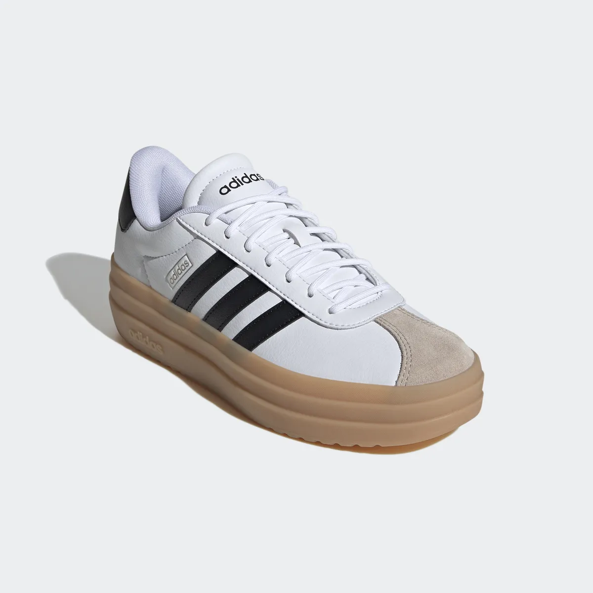 

Кроссовки Adidas Sportswear "VL COURT BOLD", дизайн по стопам Adidas Gazelle Bold, цвет Cloud White / Core Black / Wonder Beige