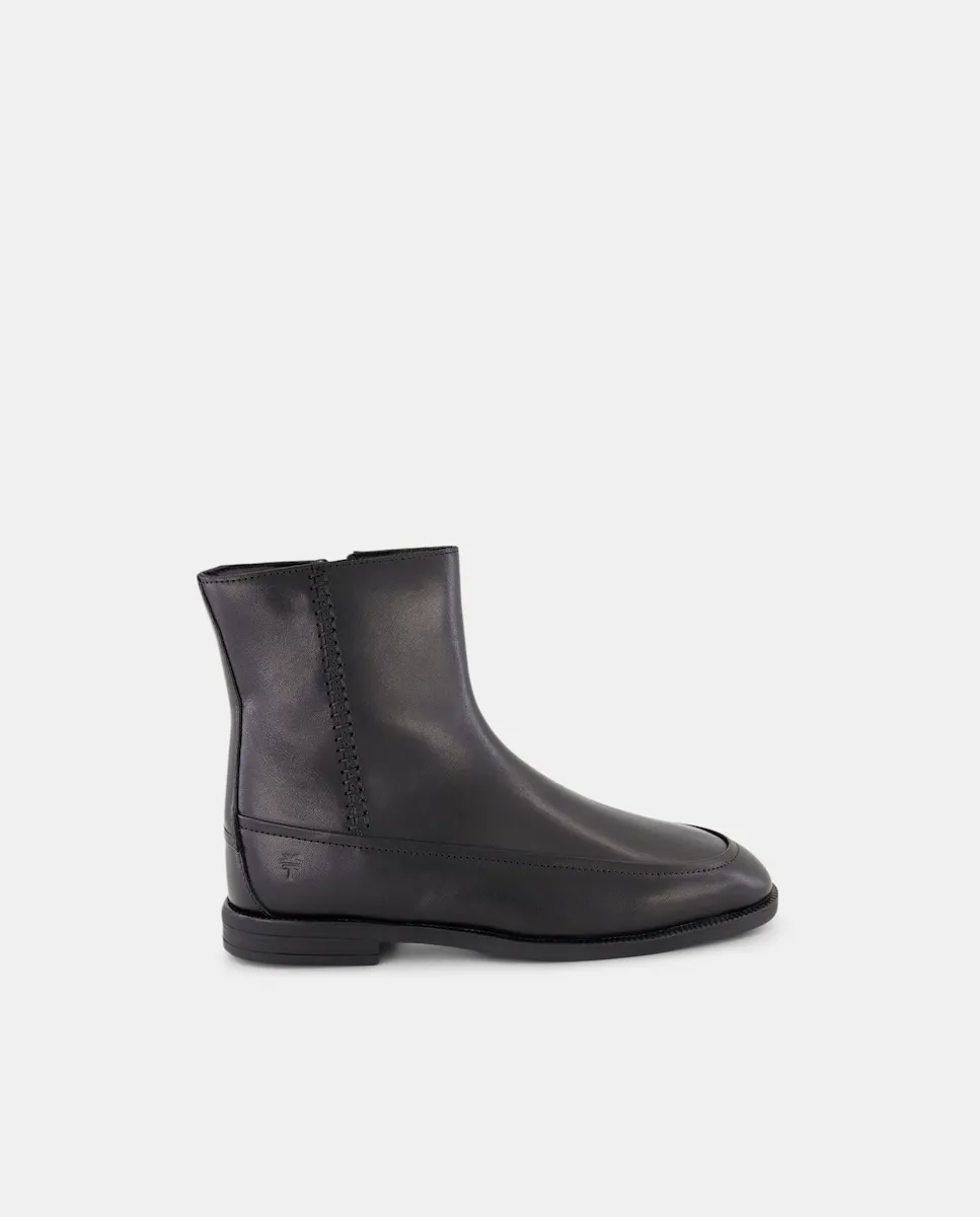 

Ботинки с плетением из кожи и круглым носком для девочки Coconut El Corte Inglés, черный