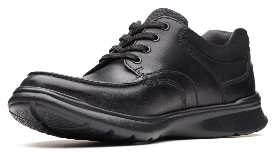 

Туфли на шнуровке CLARKS, черный