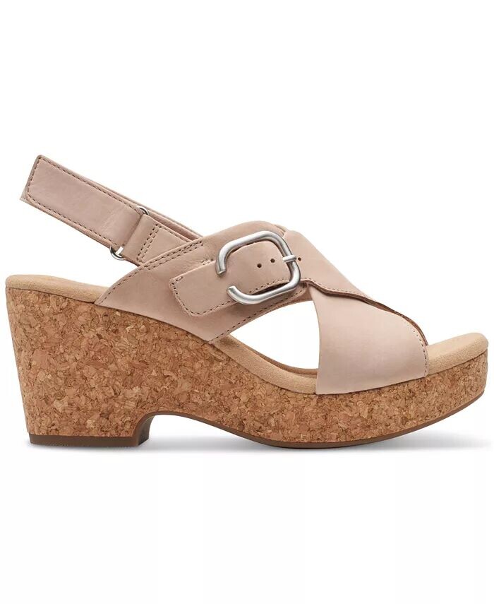 Женские босоножки Giselle Dove на танкетке Clarks, бежевый — фото 2
