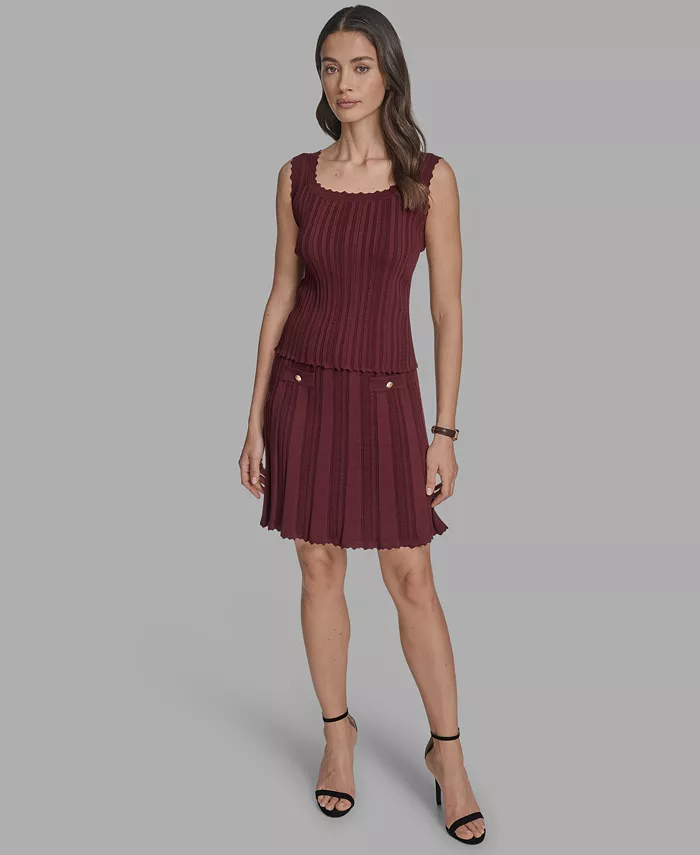 

Женская майка из текстурированного трикотажа BCBG, красный