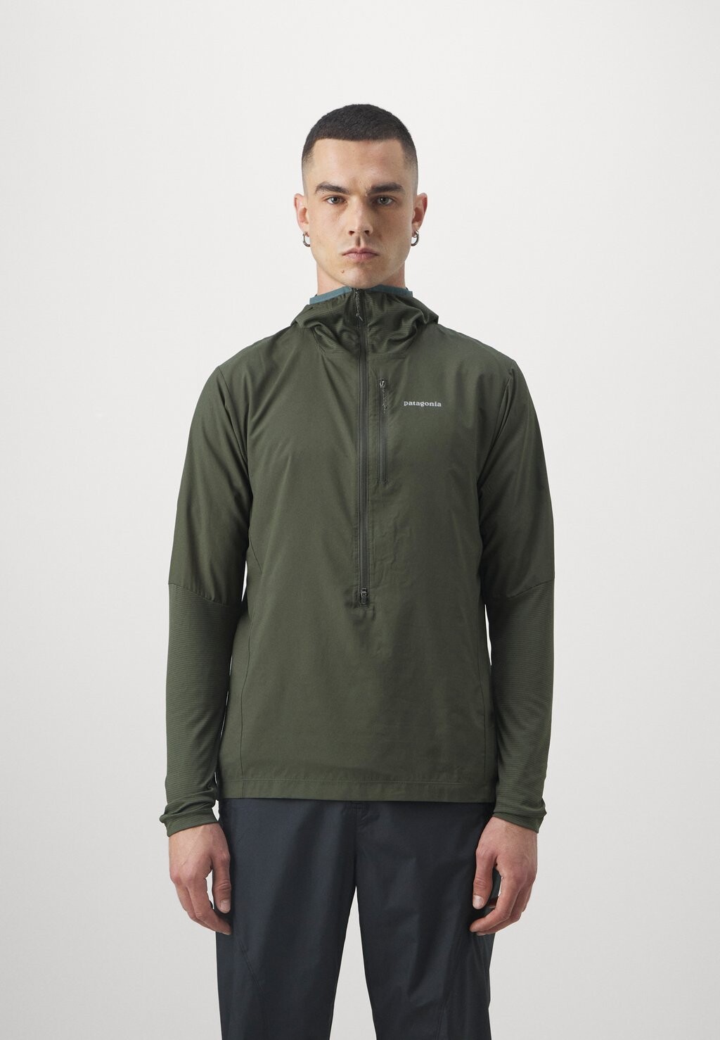 

Ветровка AIRSHED PRO P/O Patagonia, зеленый