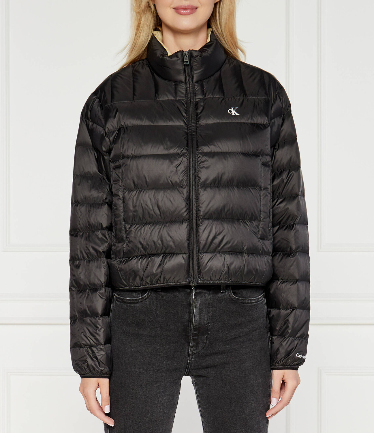 

Куртка CALVIN KLEIN JEANS Regular Fit, черный