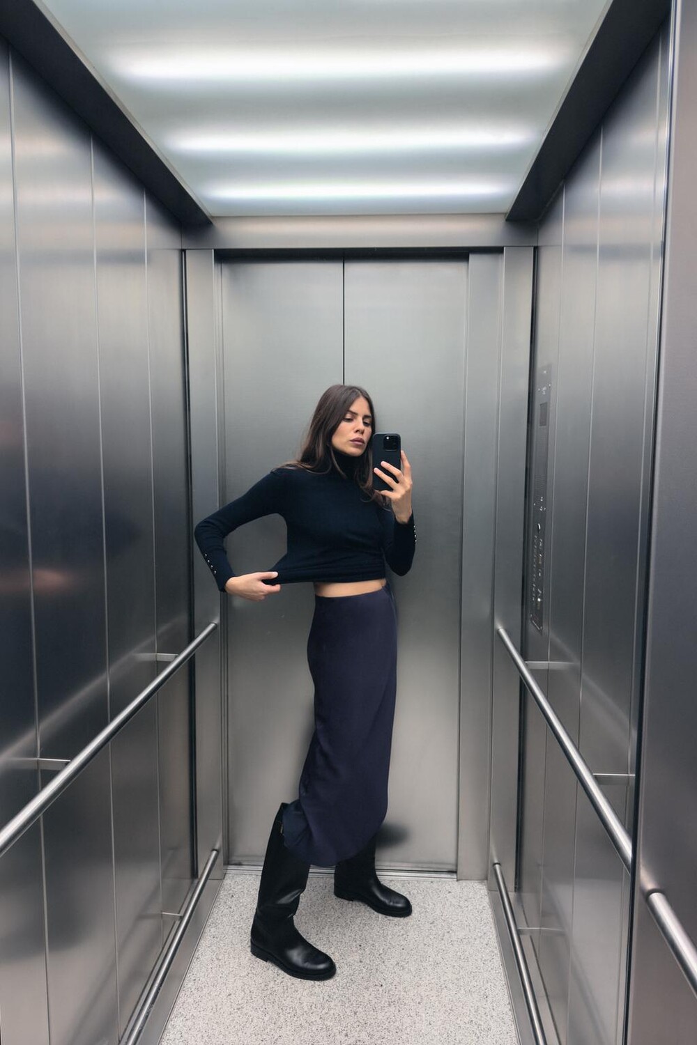 

Атласная юбка миди ZARA, темно-синий