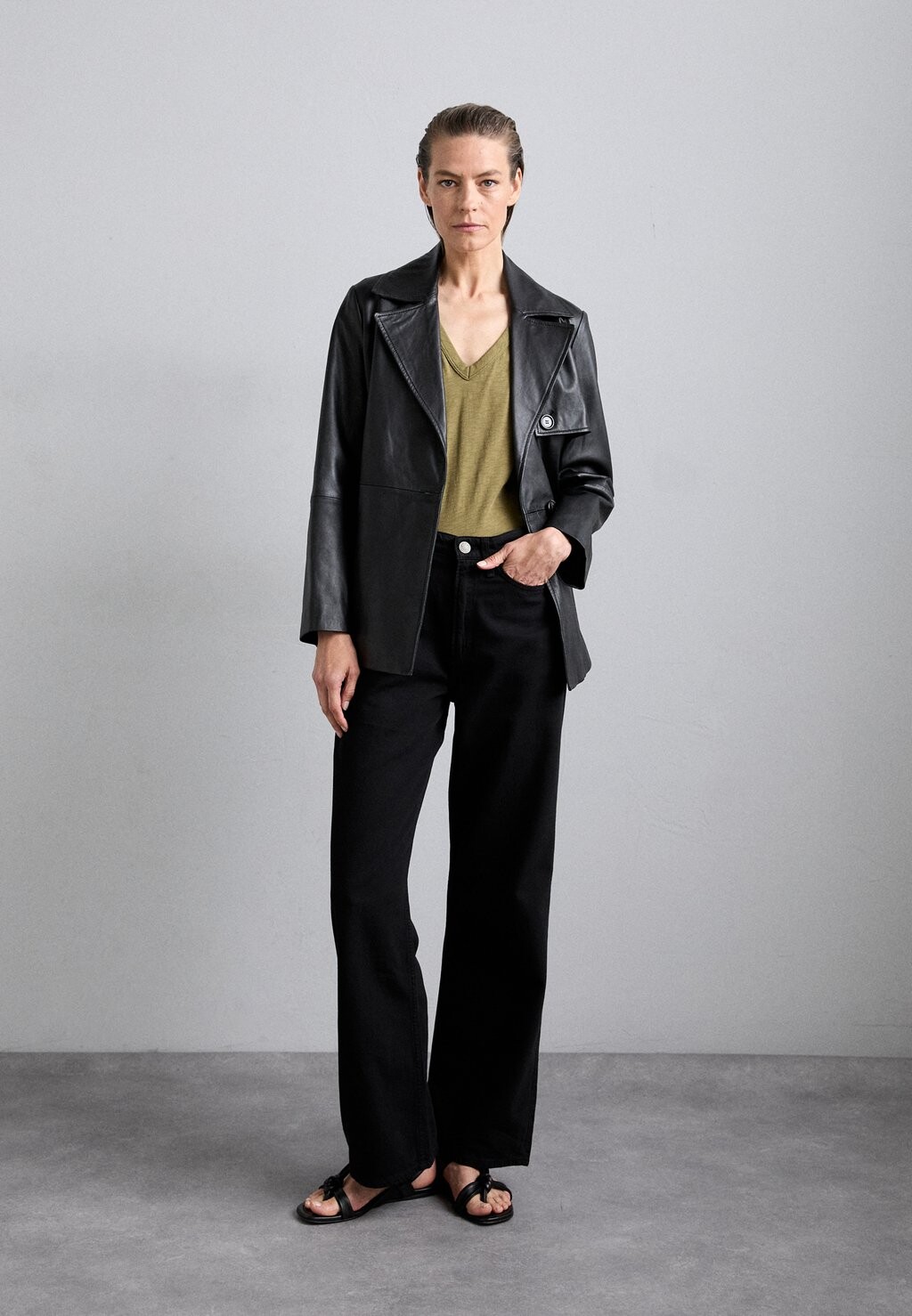 

Джинсы мешковатые Featherweight Logan rag & bone, черные