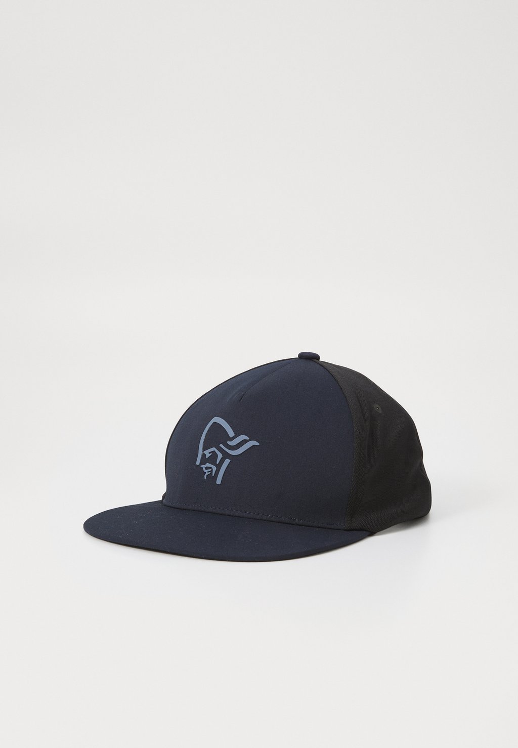 

Бейсболка /29 TRUCKER TECH CAP UNISEX Norrøna, темно-синий