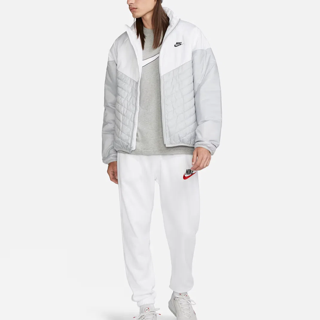 Куртка пуховик WINDRUNNER Sportswear Therma FIT Futura мужская Nike, Light Smoke Gray/White/Black — фото 3