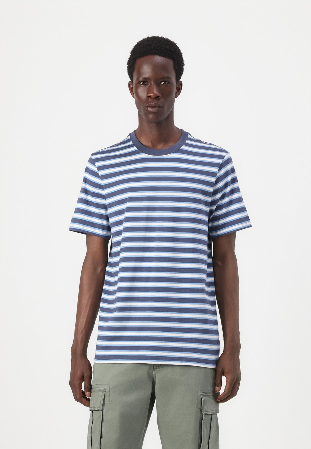 

Футболка с принтом EVERYDAY SOFT CREW NOVELTY STRIPE GAP, синий