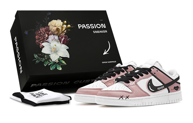 

Женские кроссовки для скейтбординга Nike Dunk, Pink