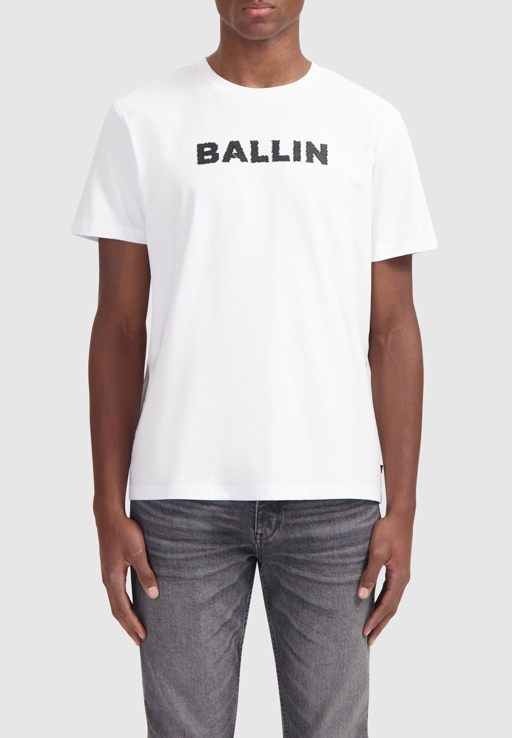 

Футболка с принтом REGULAR FIT CREWNECK Ballin, белый