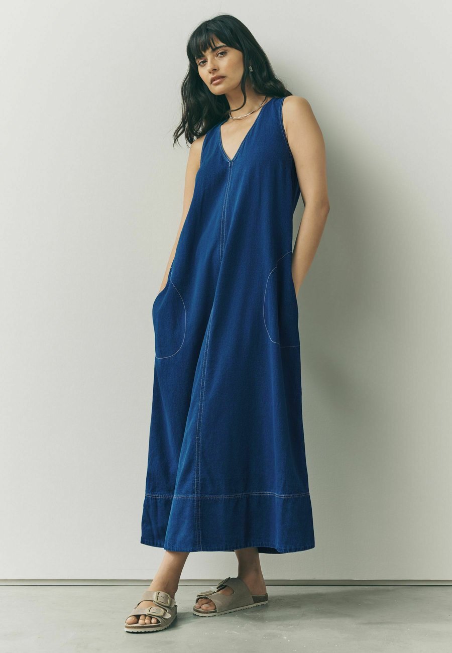 

Платье Next V-NECK SLEEVELESS, Mid Blue Denim/Blue