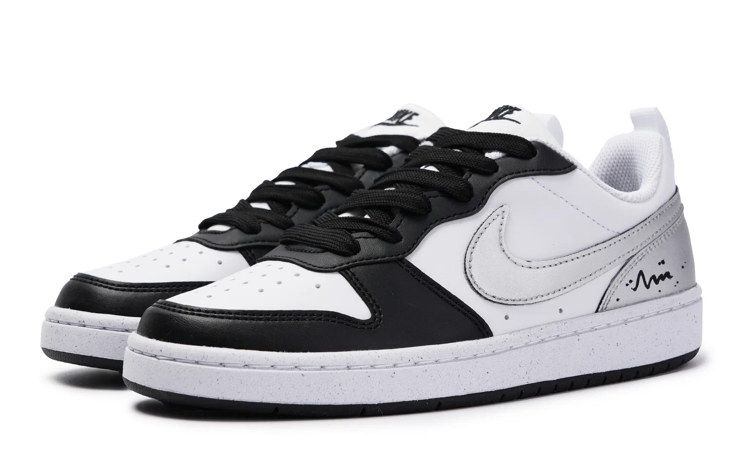 Кроссовки для скейтбординга Court Borough Cushioning Low top Kids' Black Silver Teenagers Nike, Silver Angel — фото 4