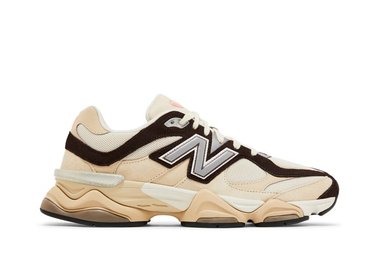 

Кроссовки New Balance 9060 Emerging Brown Pack, кремовый