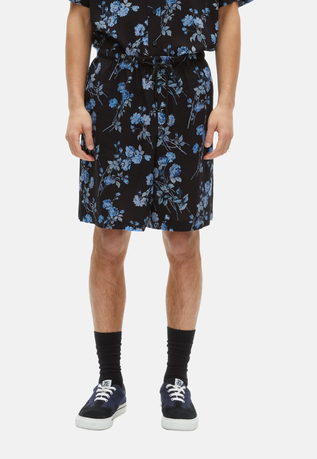

Шорты The Kooples, черный