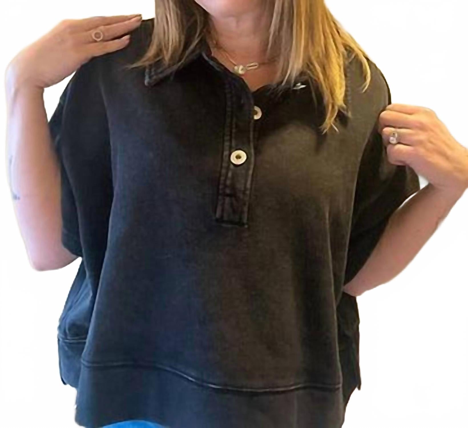 

Черная укороченная толстовка с эффектом минеральной мойки Heyson