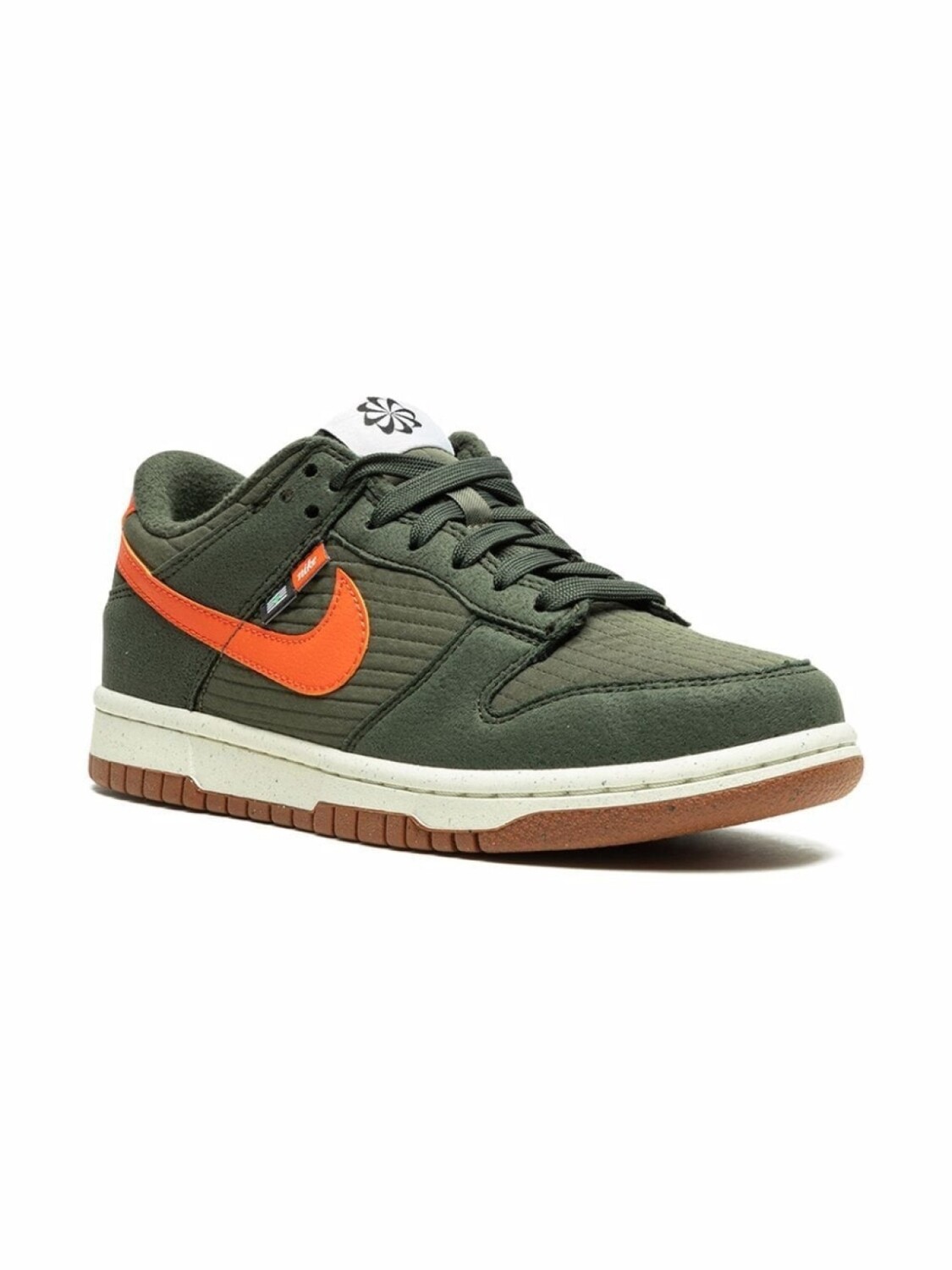 

Nike Kids кроссовки Dunk Low Next Nature, зеленый