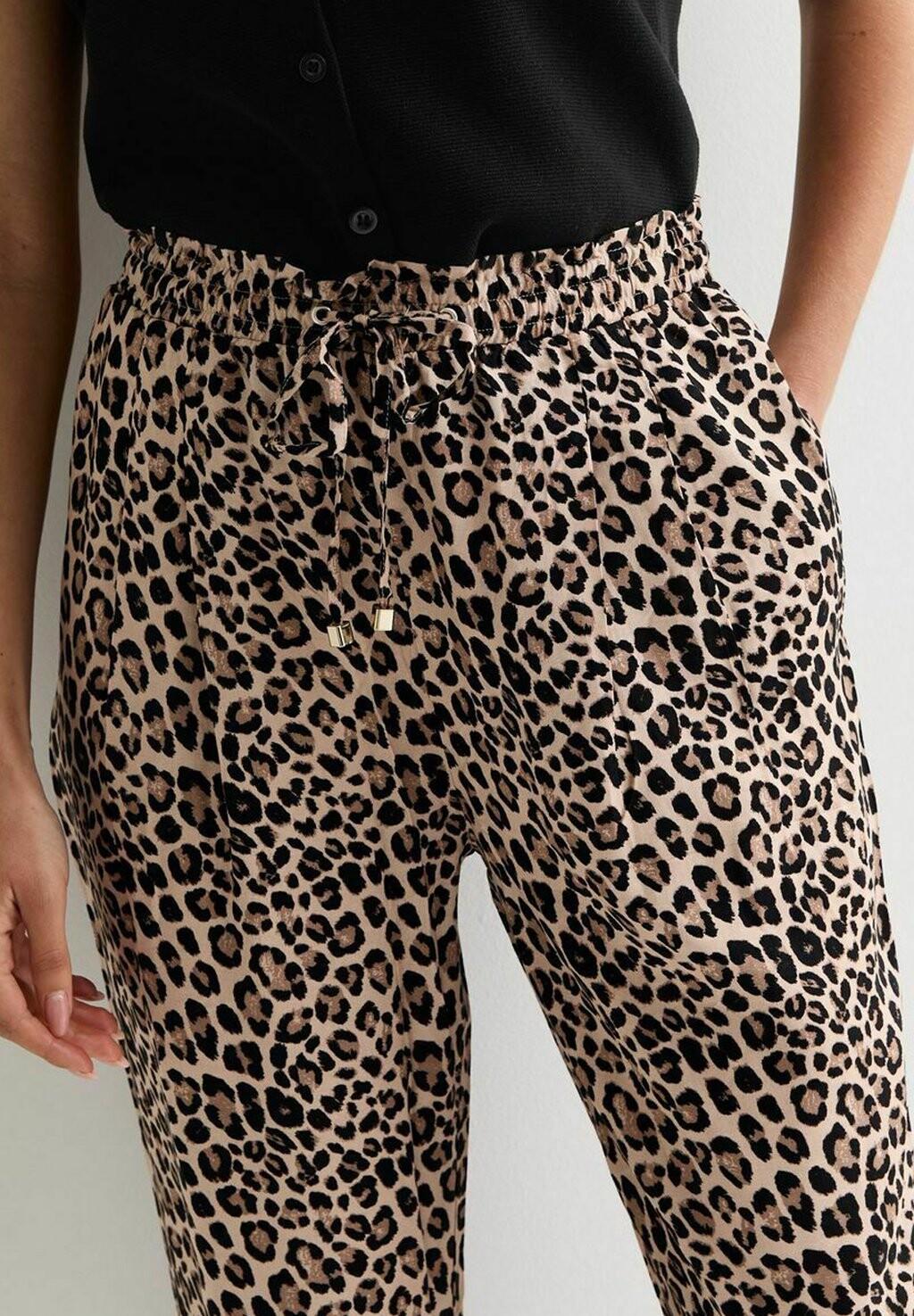 

Спортивные брюки LEOPARD- CROPPED New Look, коричневый
