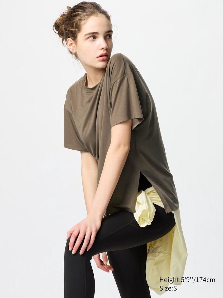 

Бесшовная футболка airism Uniqlo, цвет 33 хаки