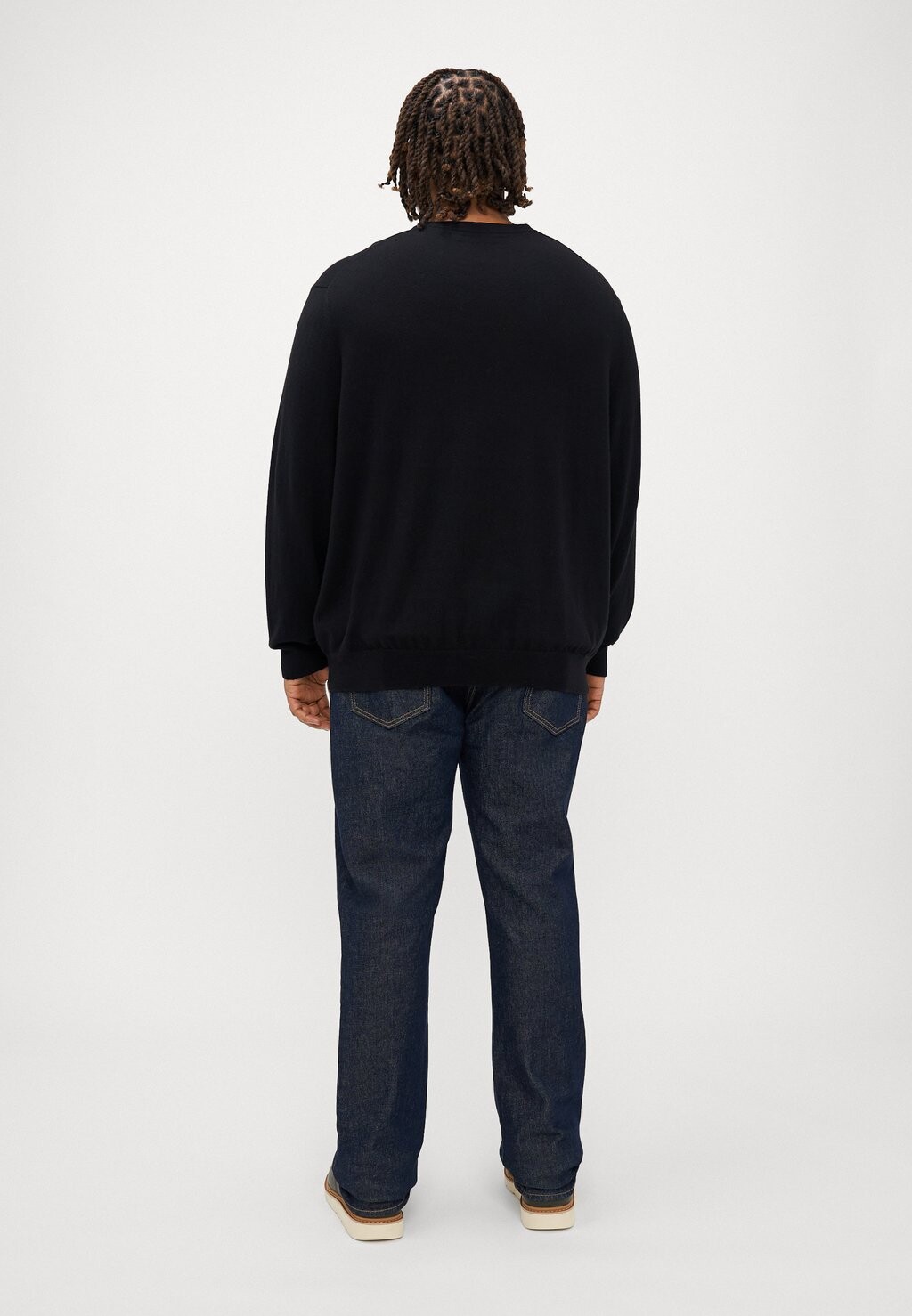 

Джемпер CREW NECK JUMPER Lyle & Scott, черный