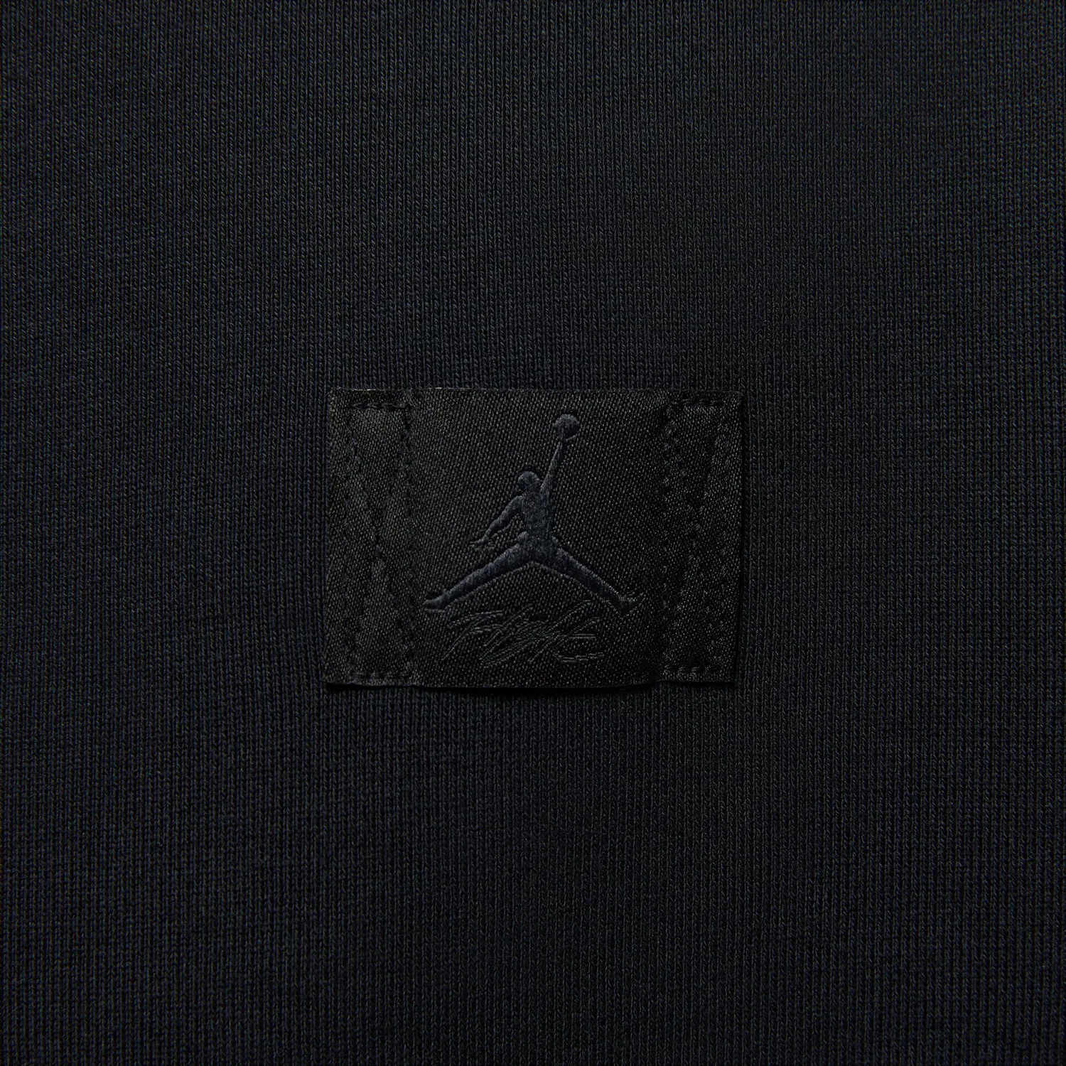 Толстовка Air Jordan Flight Fleece средней длины с круглым вырезом, черная, IF1007-010 — фото 4