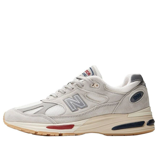 

Кроссовки 991v2 сделаны в Великобритании 'винтажный спорт' New Balance, белый