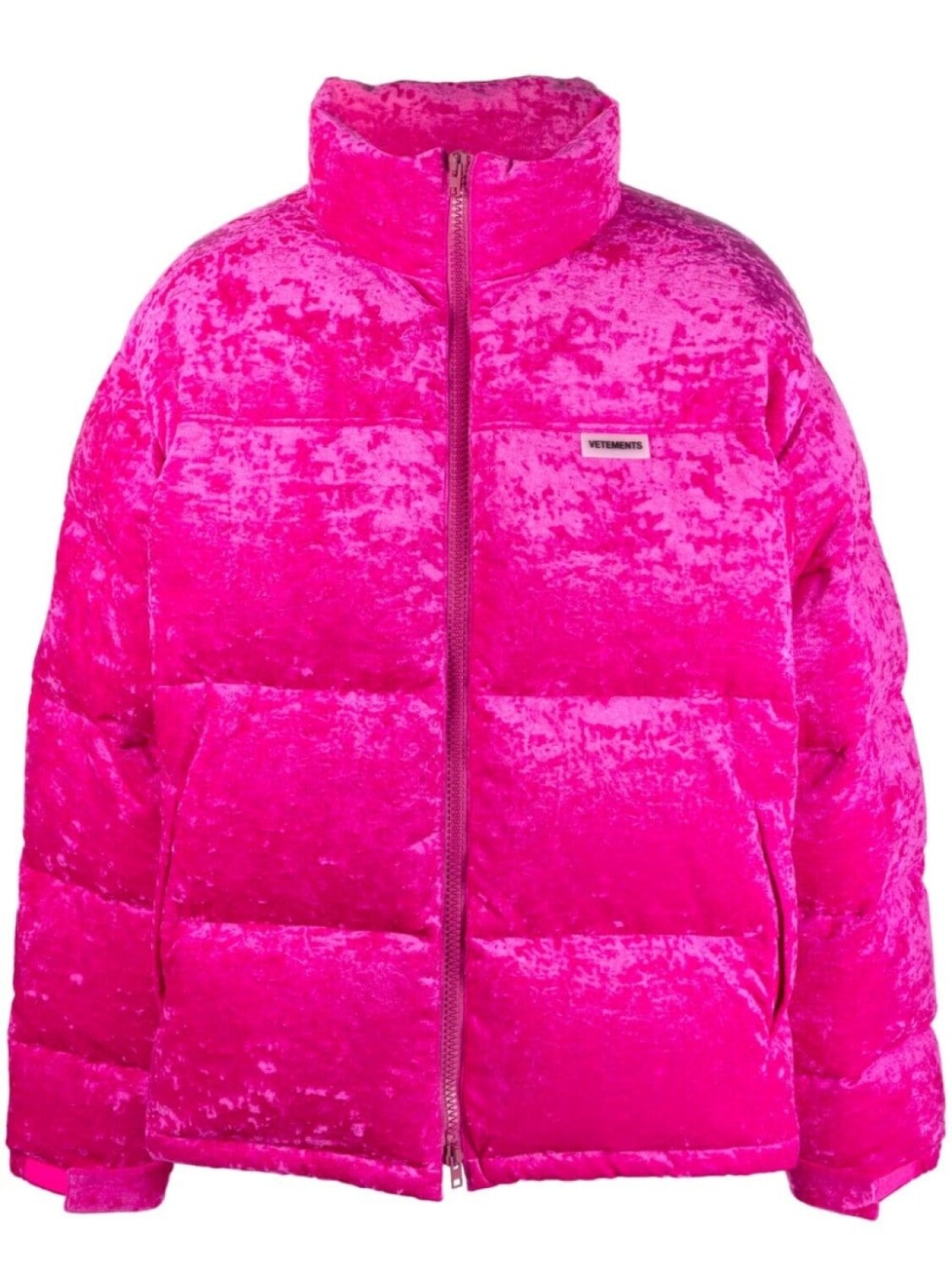 

VETEMENTS пуховик с нашивкой-логотипом, розовый