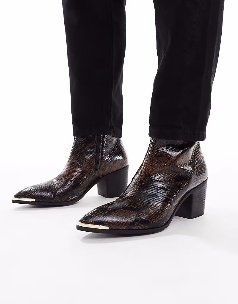 

Ботильоны на каблуке из коричневого змеиного кожзама с золотой отделкой Asos Design